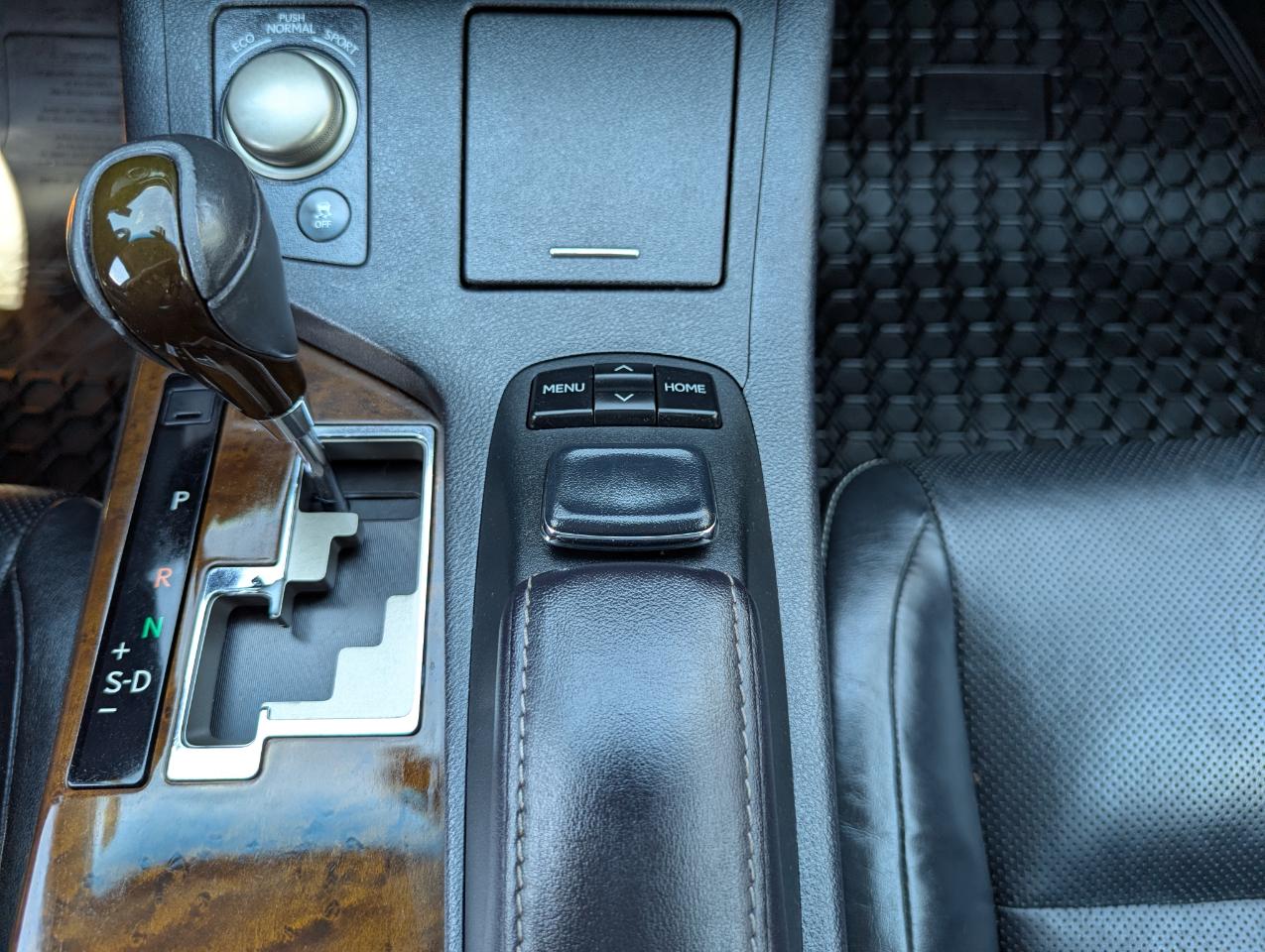 Lexus ES 350 4dr Sdn 2015