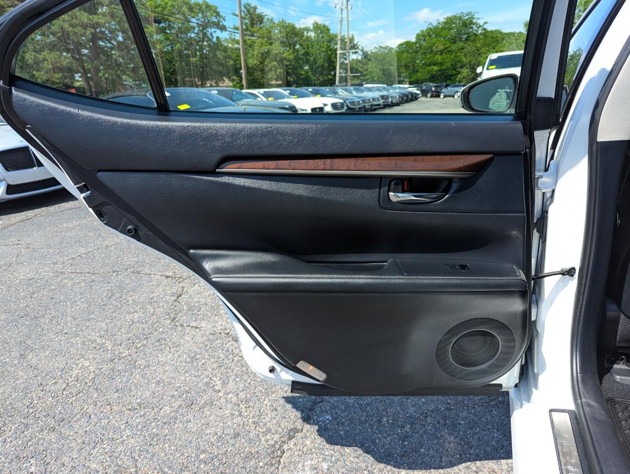 Lexus ES 350 4dr Sdn 2015