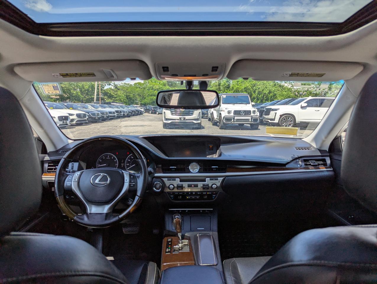 Lexus ES 350 4dr Sdn 2015