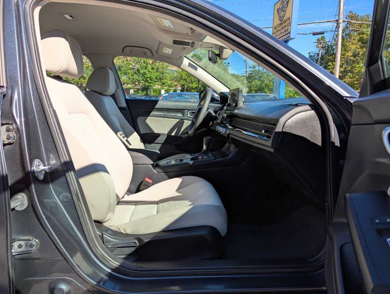 Honda Civic Sedan LX CVT 2023