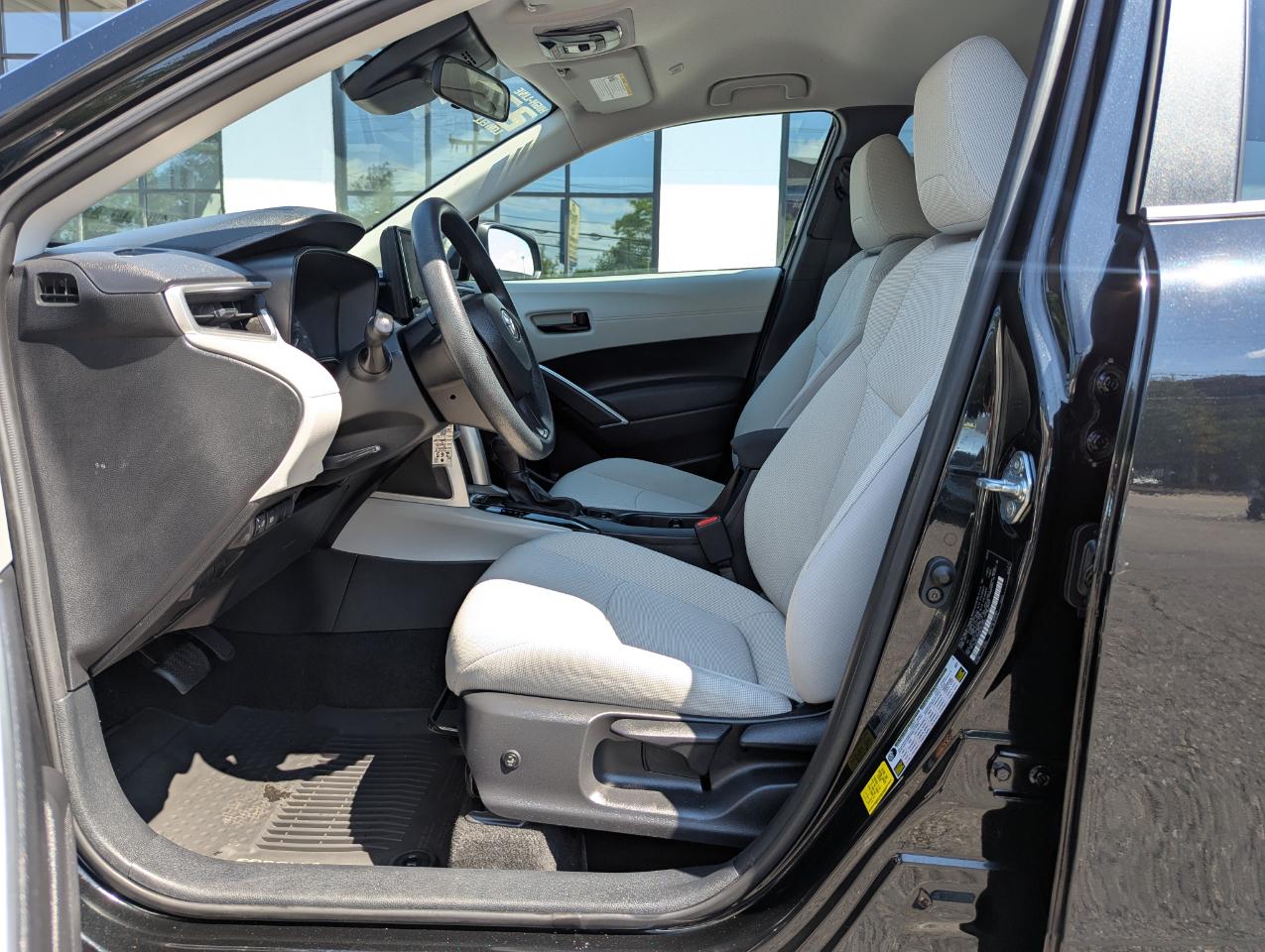 Toyota Corolla Cross L 2WD (Natl) 2023