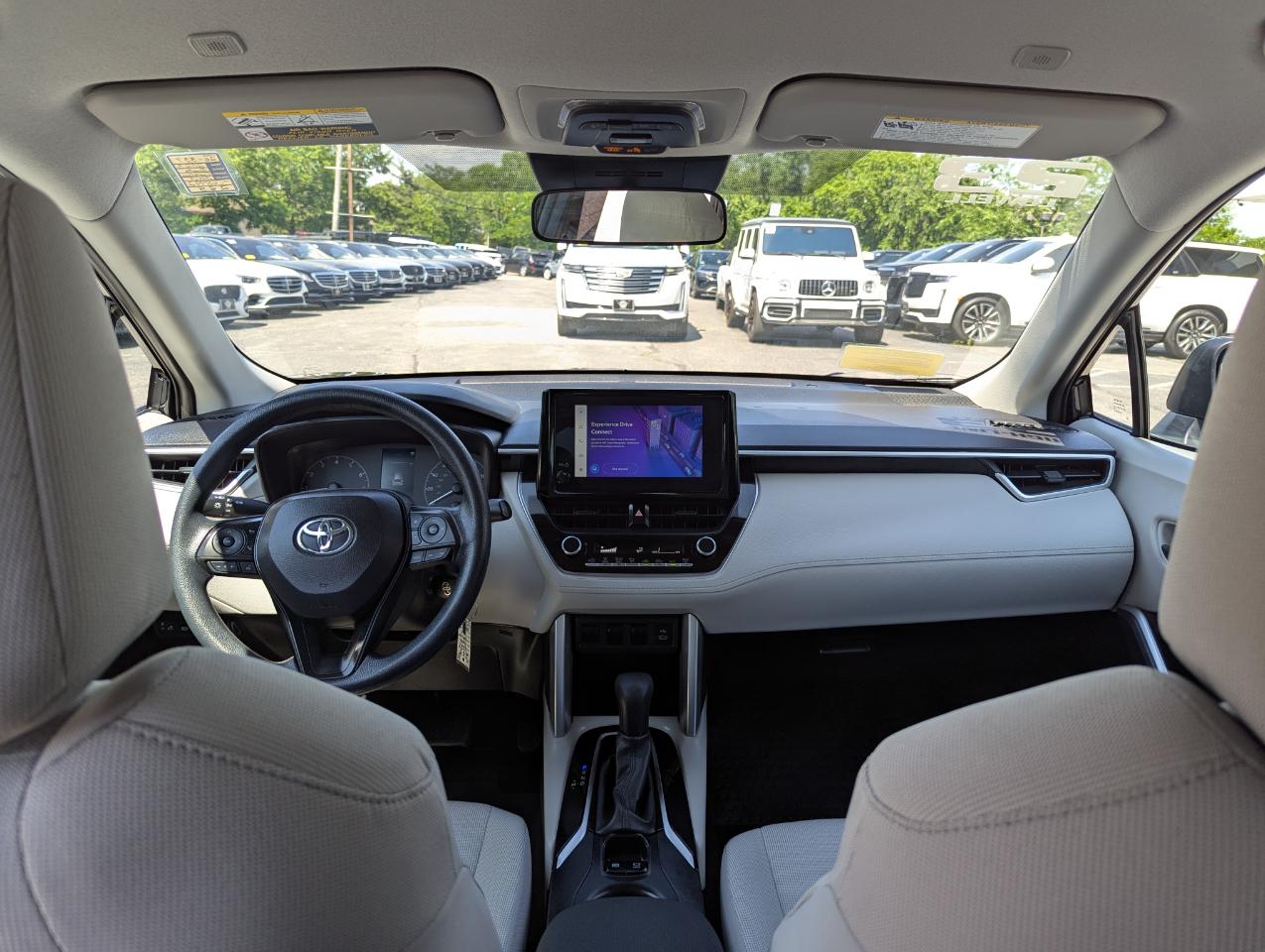 Toyota Corolla Cross L 2WD (Natl) 2023
