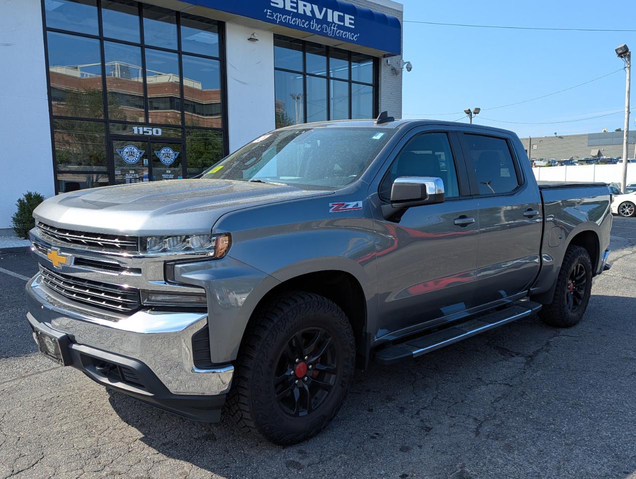 Chevrolet Silverado 1500 4WD Crew Cab 147" LT 2020
