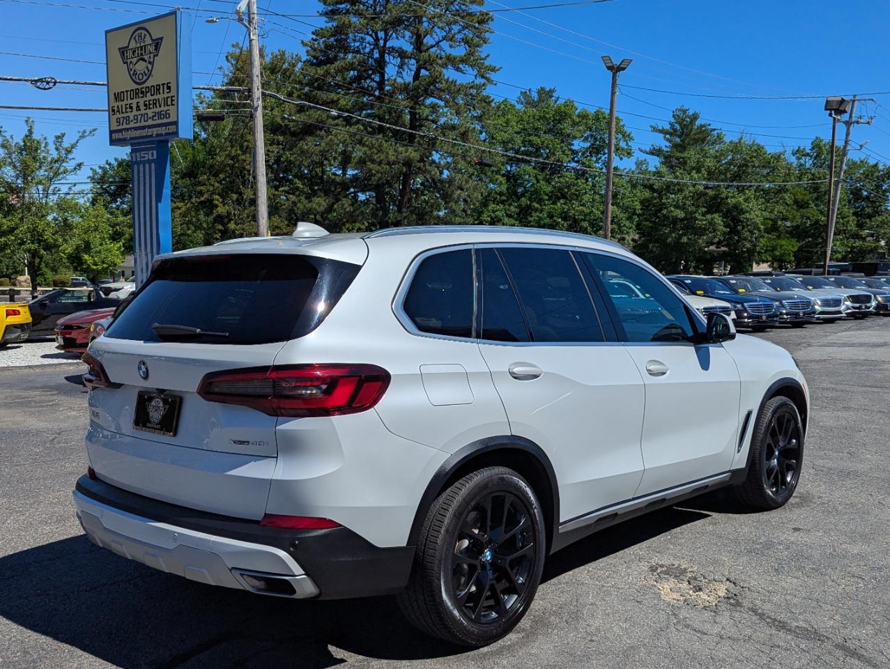 BMW X5 xDrive40i Sports Activity Vehicle 2021