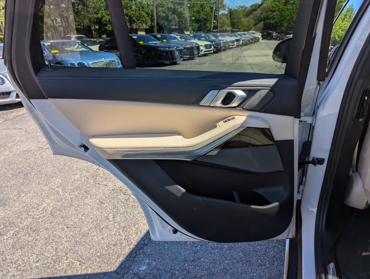 BMW X5 xDrive40i Sports Activity Vehicle 2021