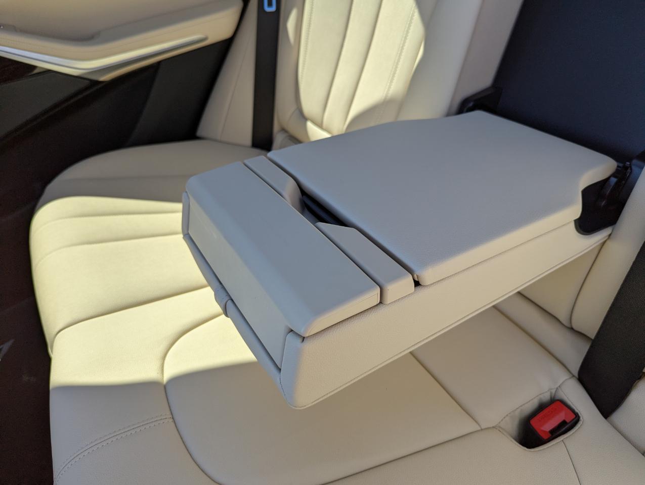 BMW X5 xDrive40i Sports Activity Vehicle 2021