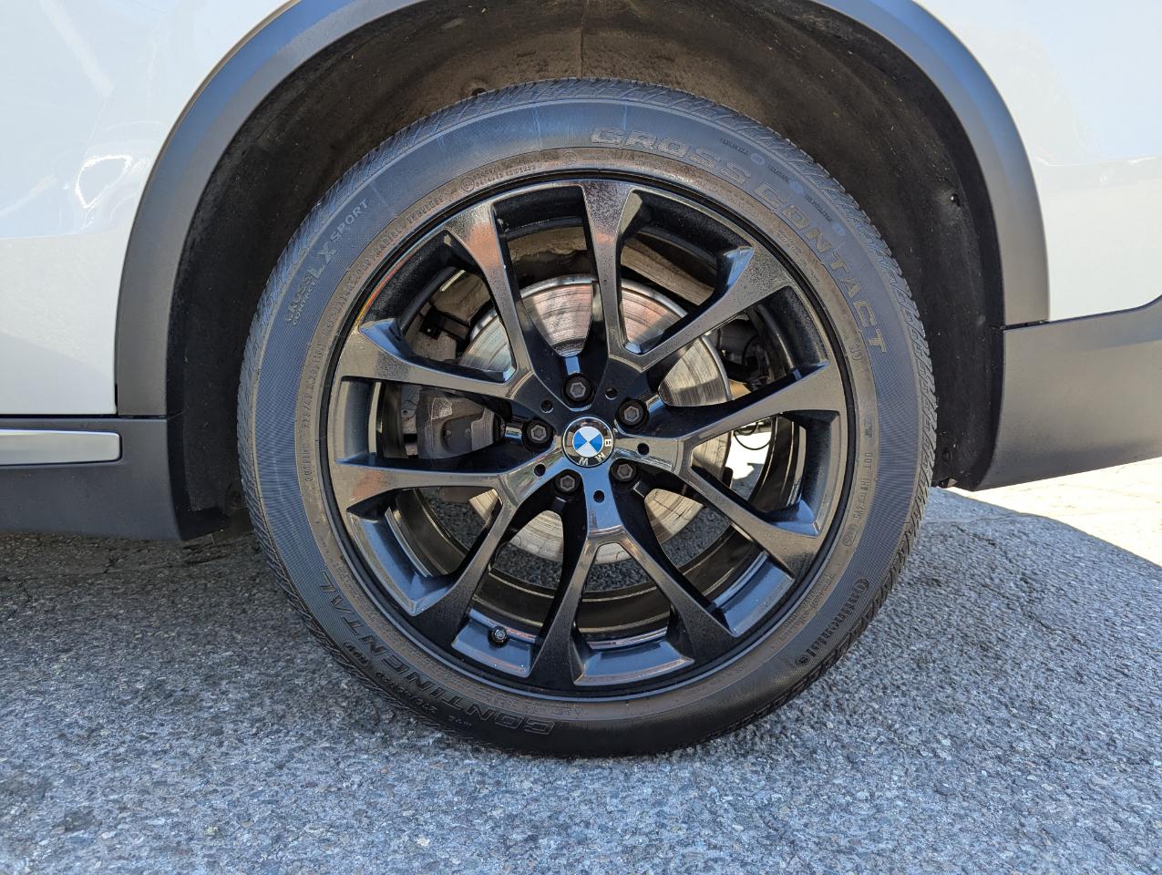 BMW X5 xDrive40i Sports Activity Vehicle 2021