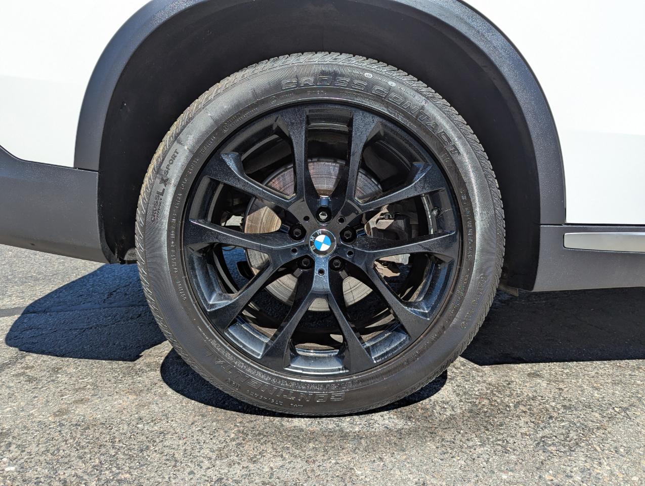 BMW X5 xDrive40i Sports Activity Vehicle 2021