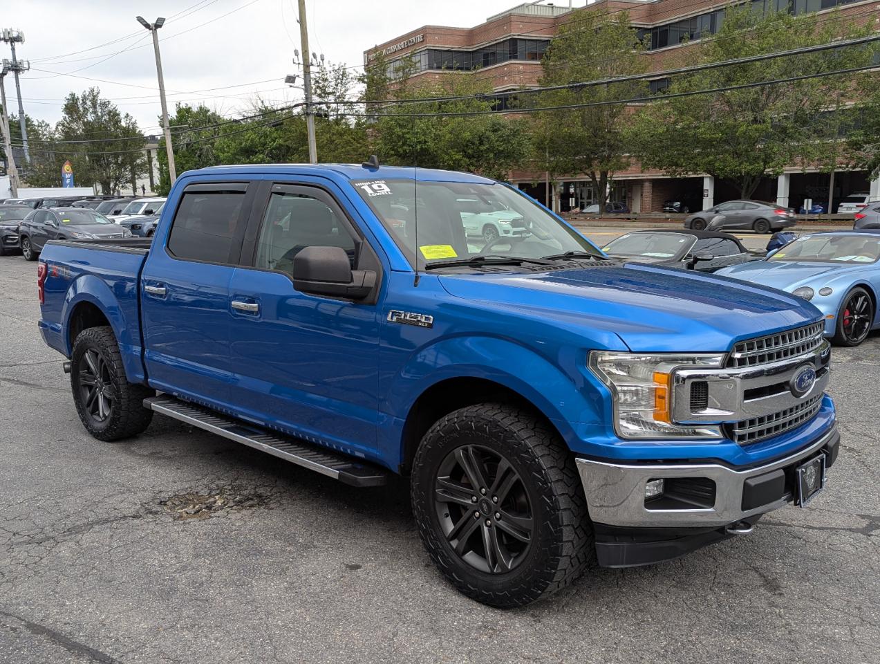 Ford F-150 4WD SuperCrew 139" XLT 2019