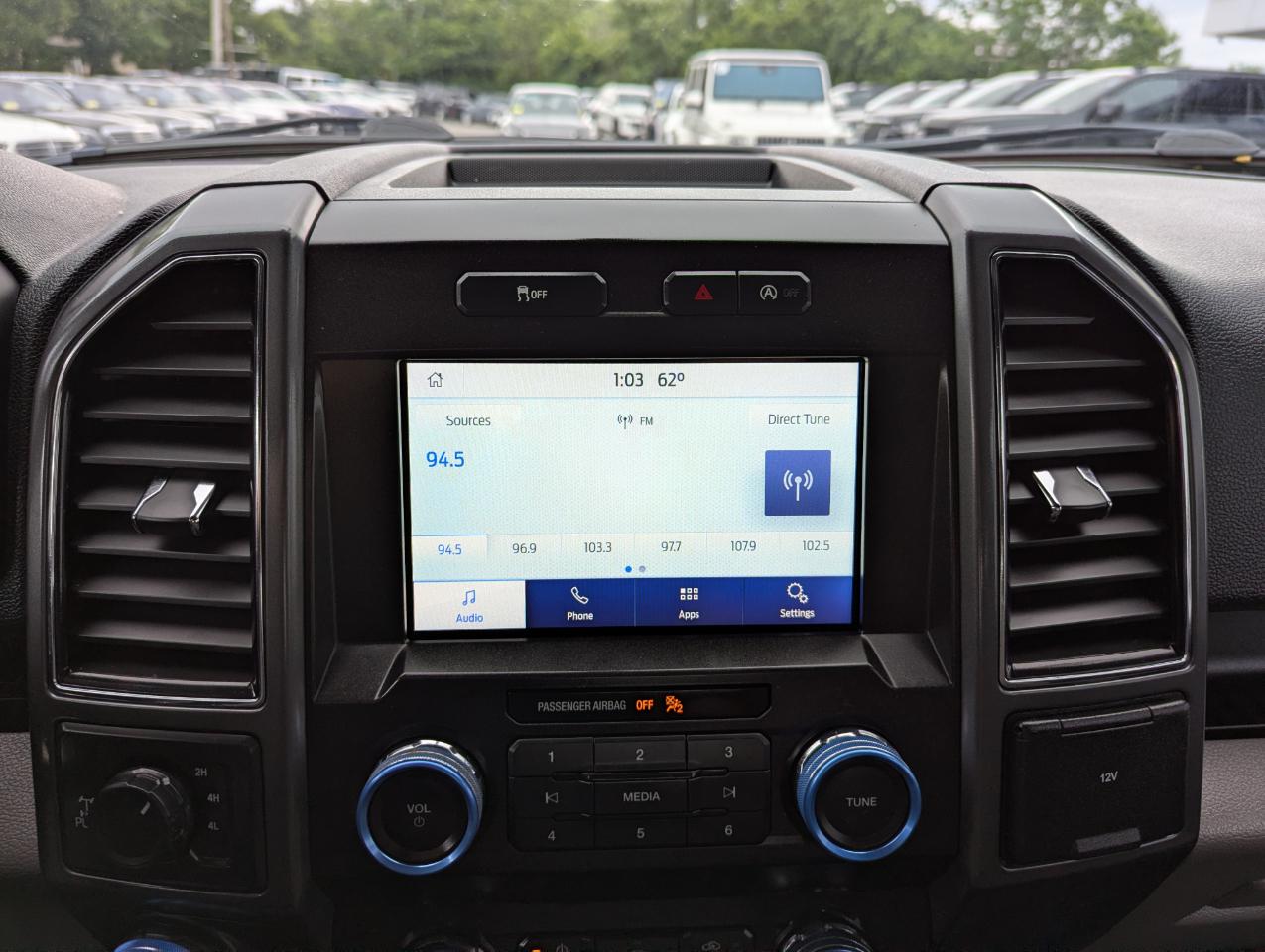 Ford F-150 4WD SuperCrew 139" XLT 2019