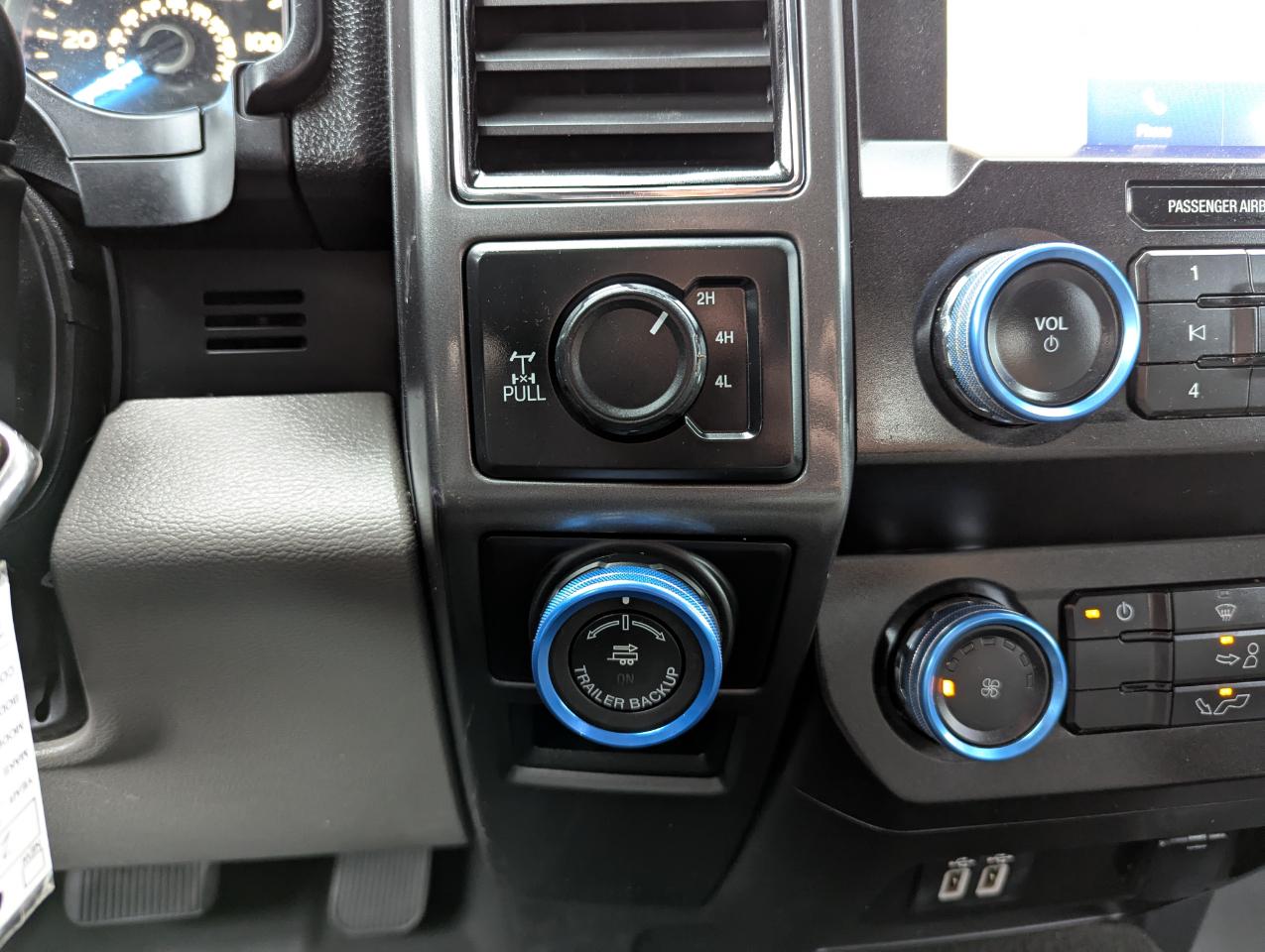 Ford F-150 4WD SuperCrew 139" XLT 2019