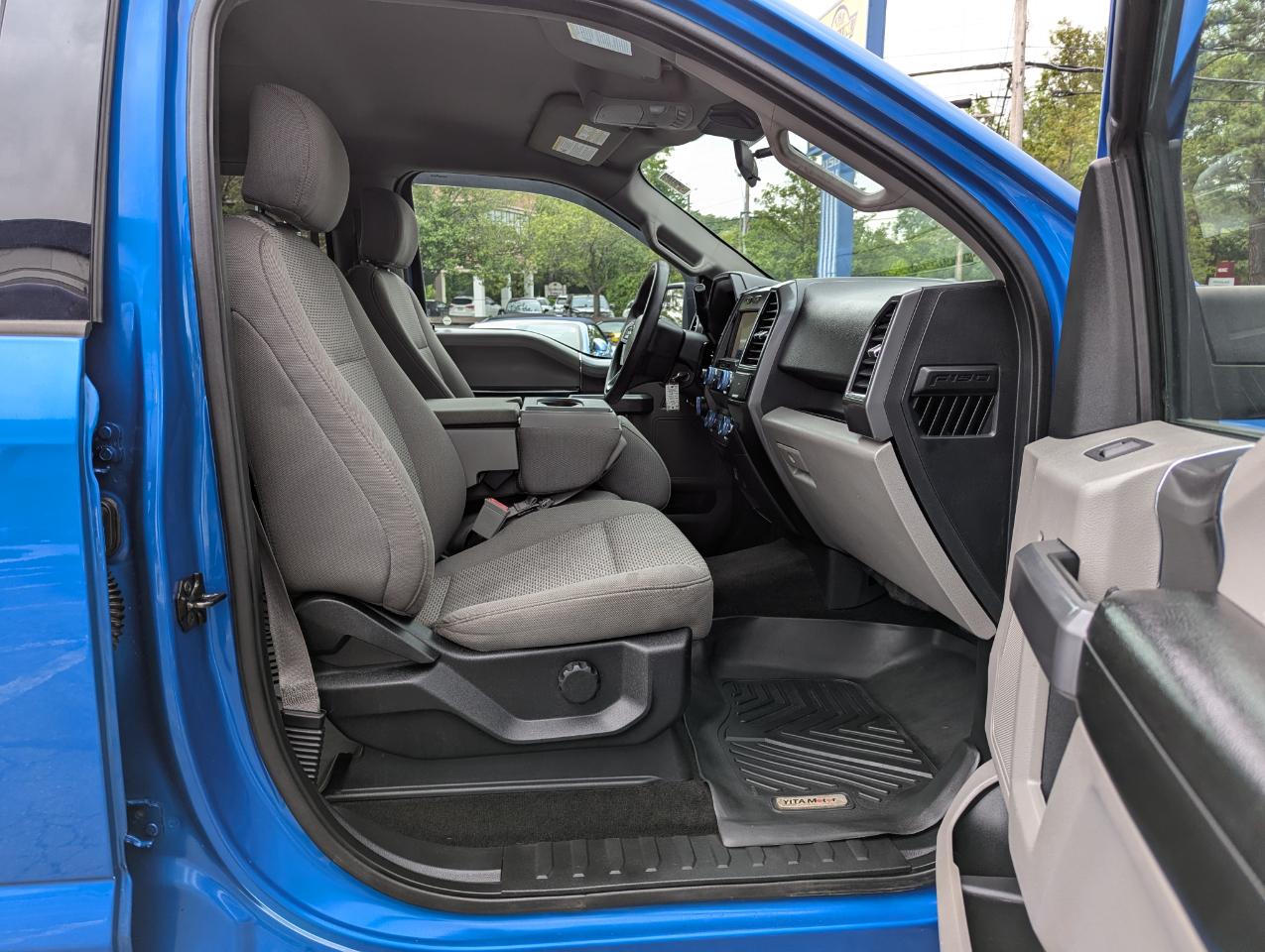 Ford F-150 4WD SuperCrew 139" XLT 2019