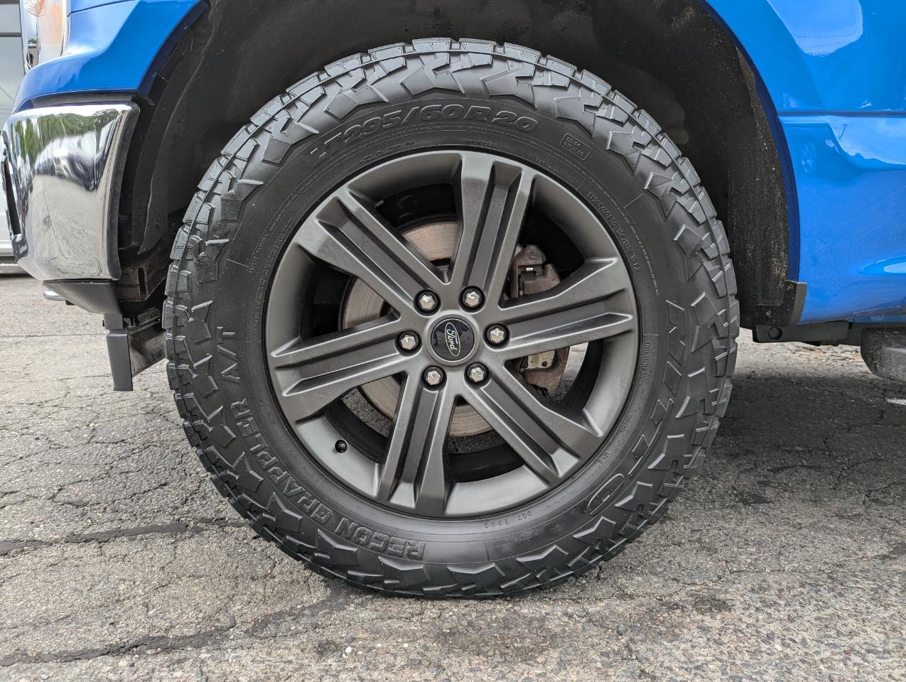 Ford F-150 4WD SuperCrew 139" XLT 2019