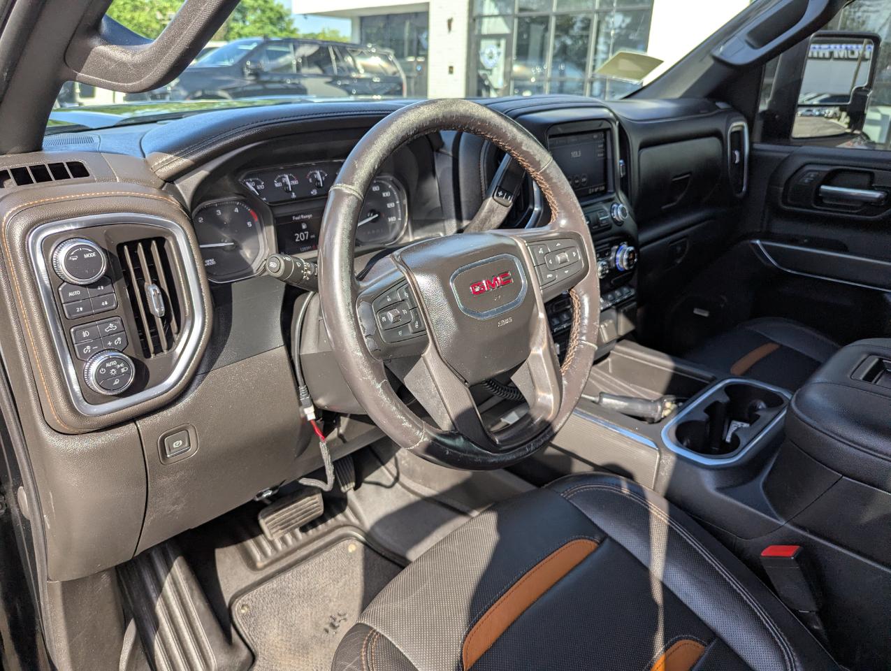 GMC Sierra 3500HD 4WD Crew Cab 159" AT4 2022