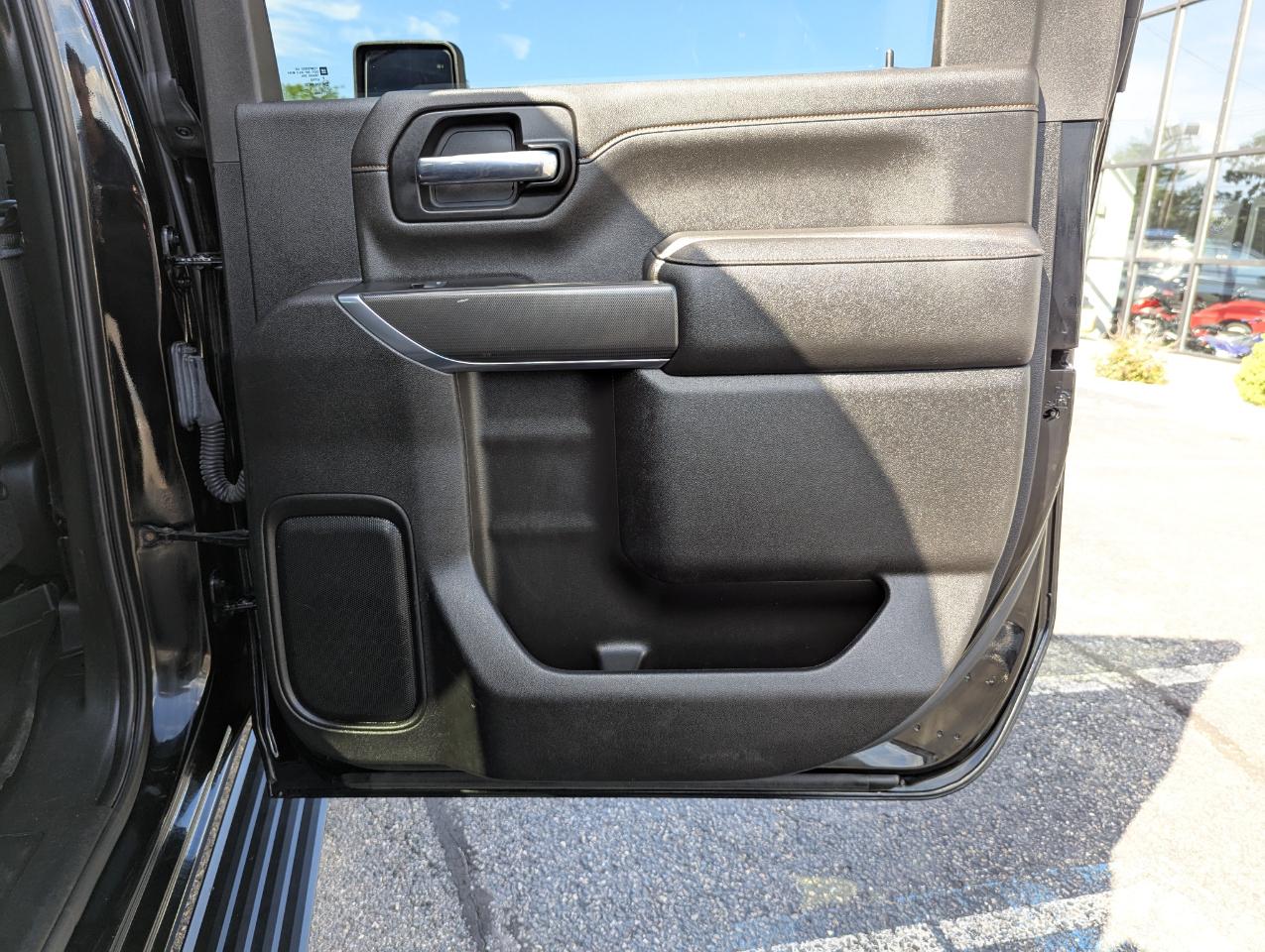 GMC Sierra 3500HD 4WD Crew Cab 159" AT4 2022
