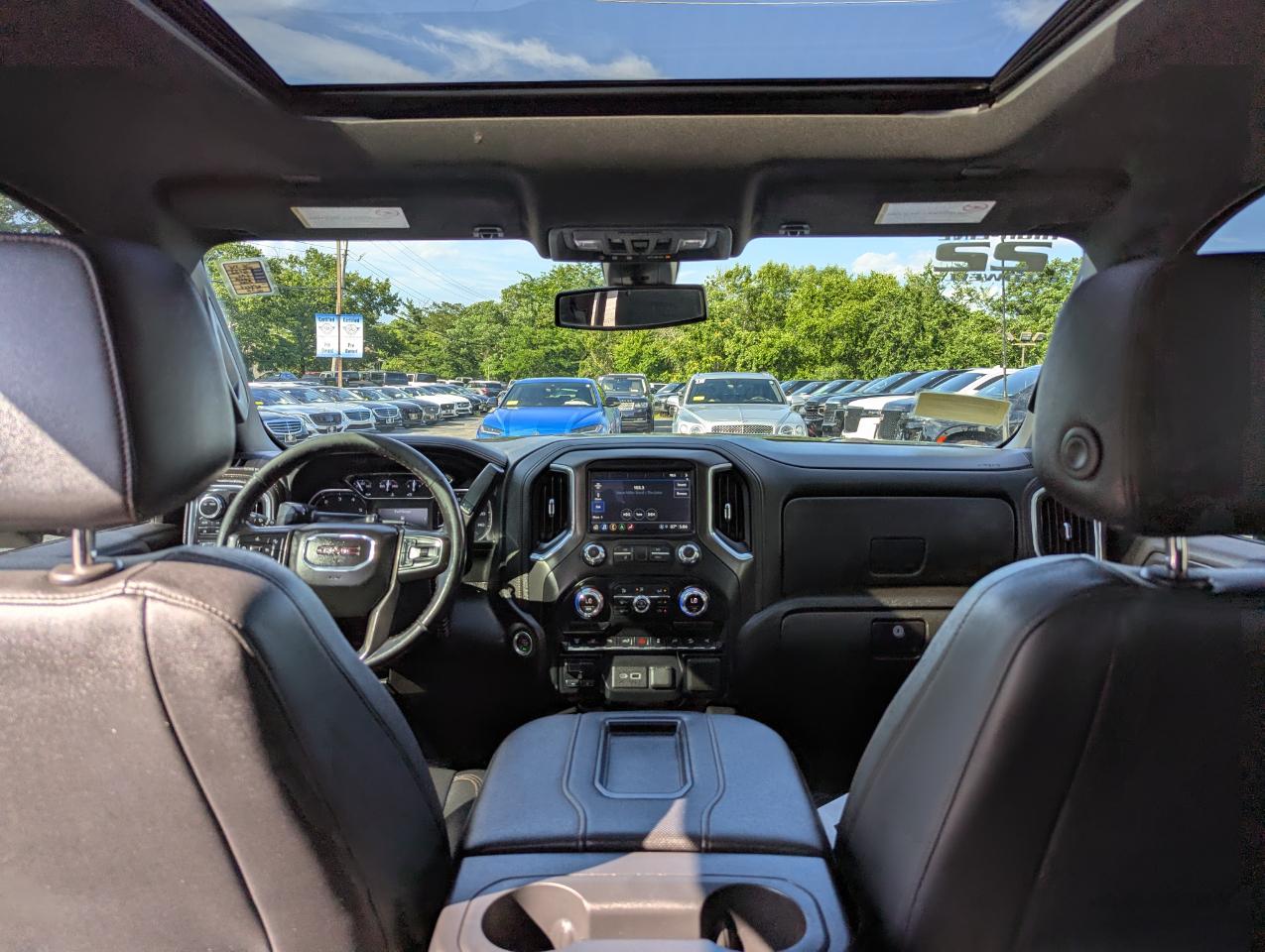 GMC Sierra 3500HD 4WD Crew Cab 159" AT4 2022