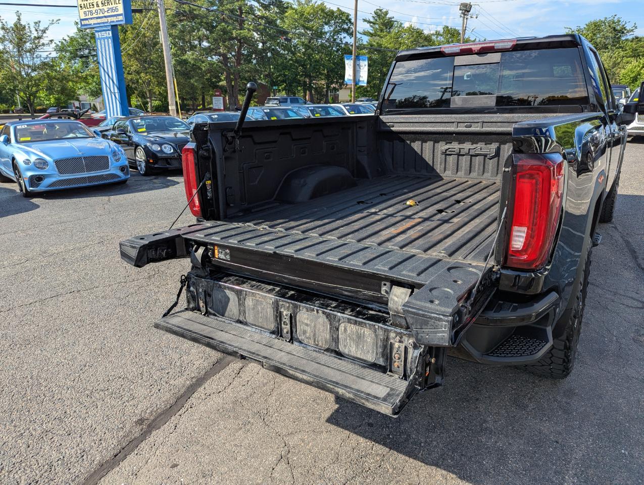 GMC Sierra 3500HD 4WD Crew Cab 159" AT4 2022