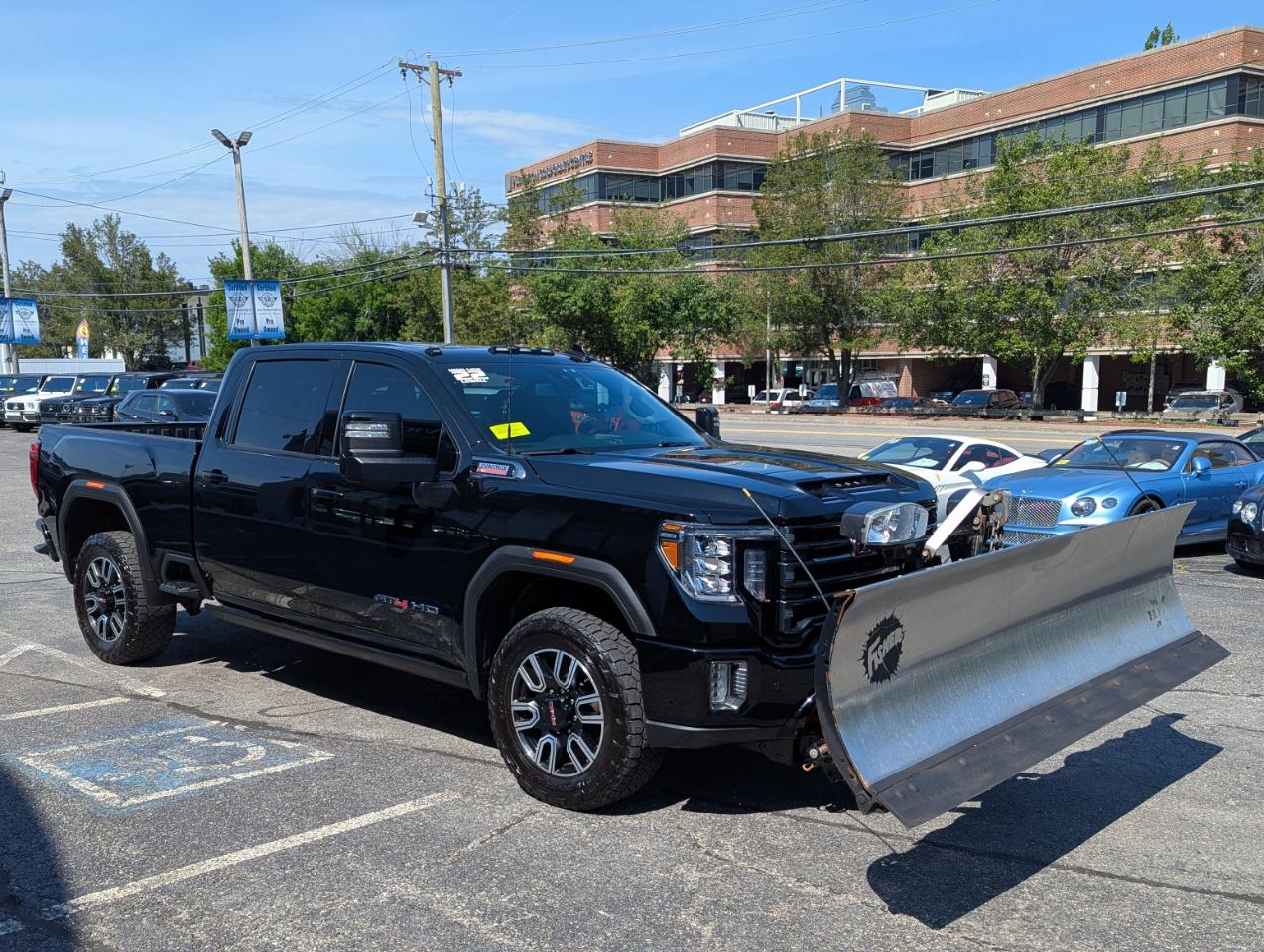 GMC Sierra 3500HD 4WD Crew Cab 159" AT4 2022