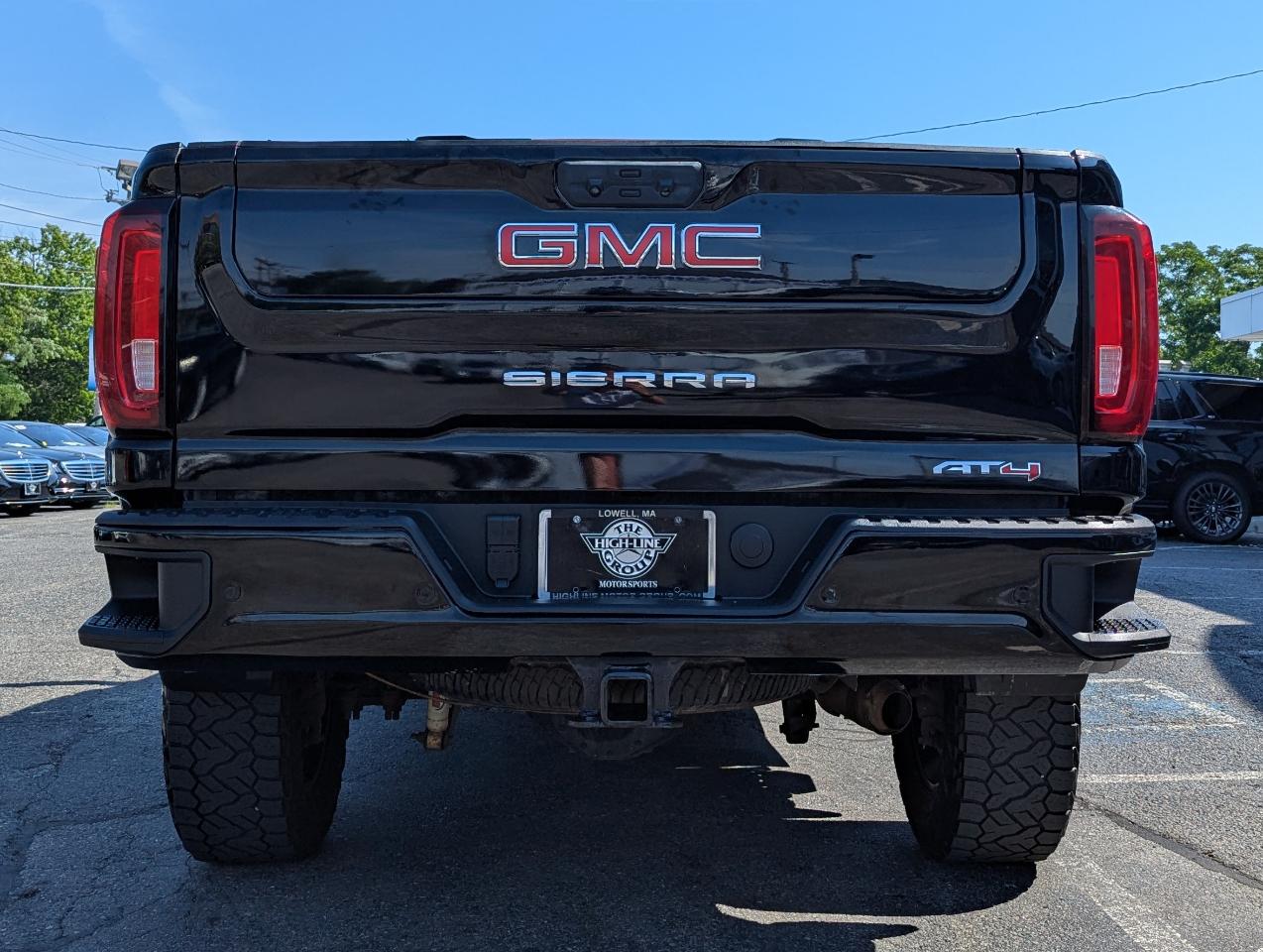 GMC Sierra 3500HD 4WD Crew Cab 159" AT4 2022