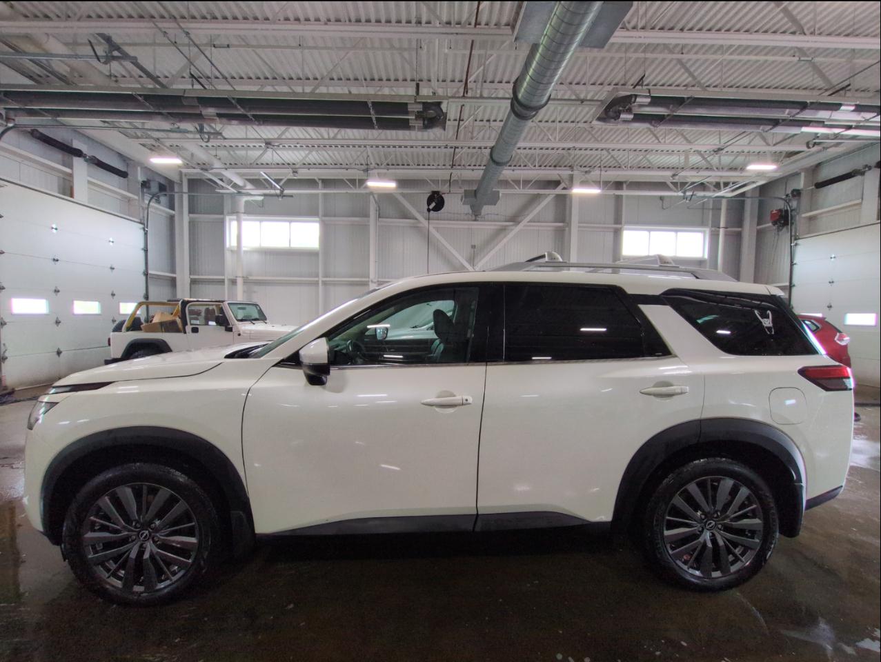 Nissan Pathfinder SL 4WD 2022