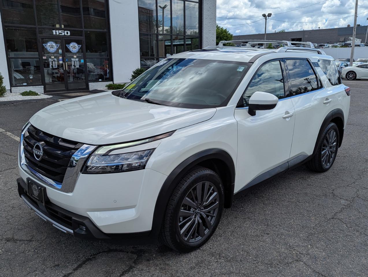 Nissan Pathfinder SL 4WD 2022