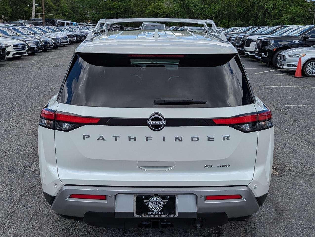 Nissan Pathfinder SL 4WD 2022