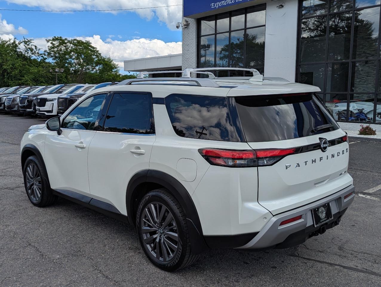 Nissan Pathfinder SL 4WD 2022