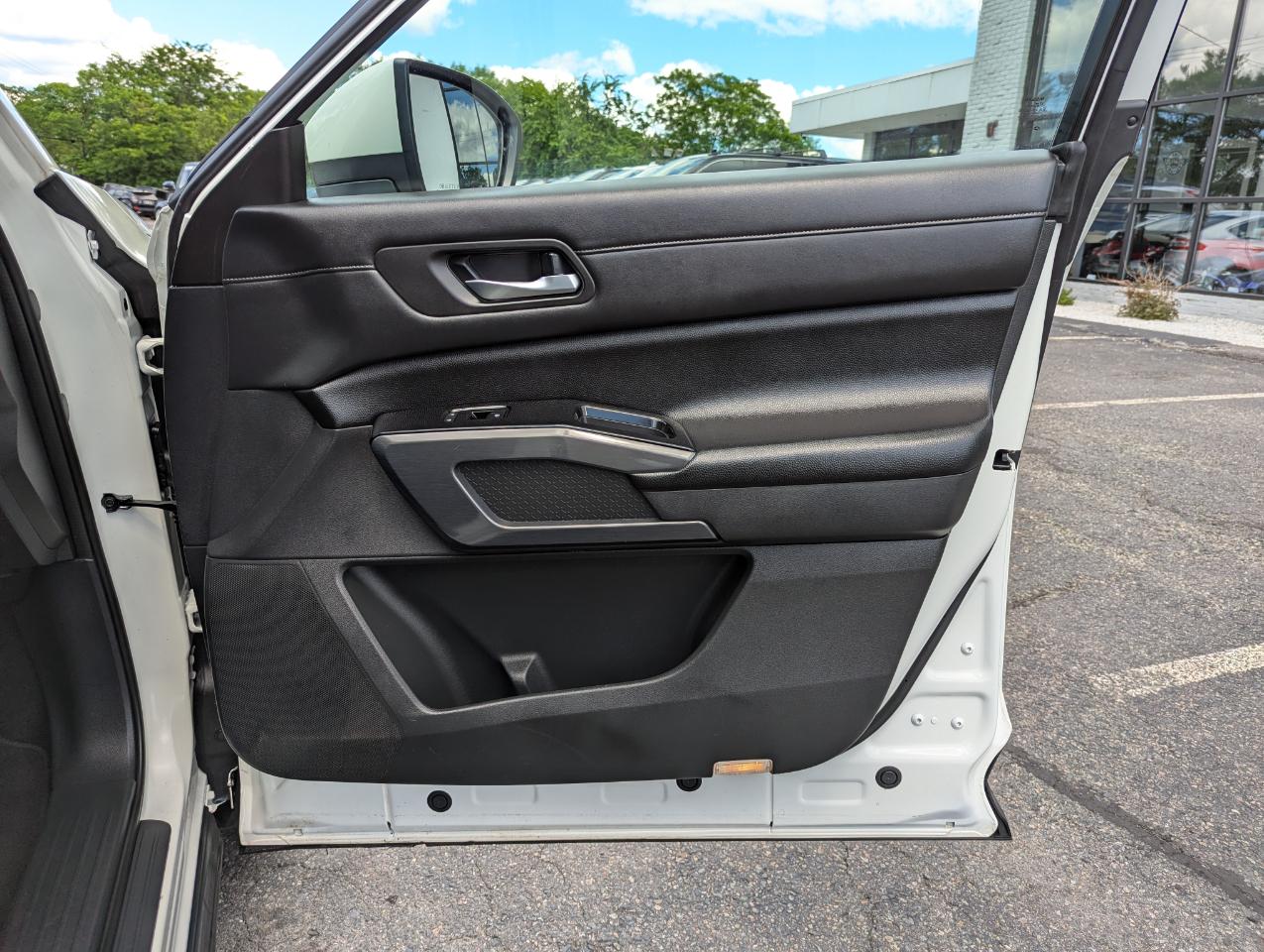 Nissan Pathfinder SL 4WD 2022