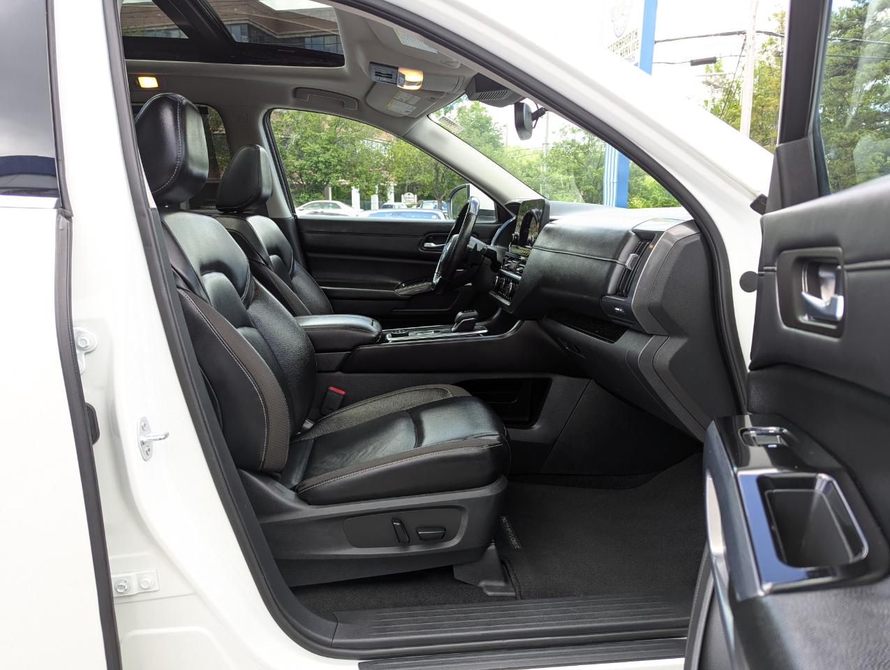 Nissan Pathfinder SL 4WD 2022
