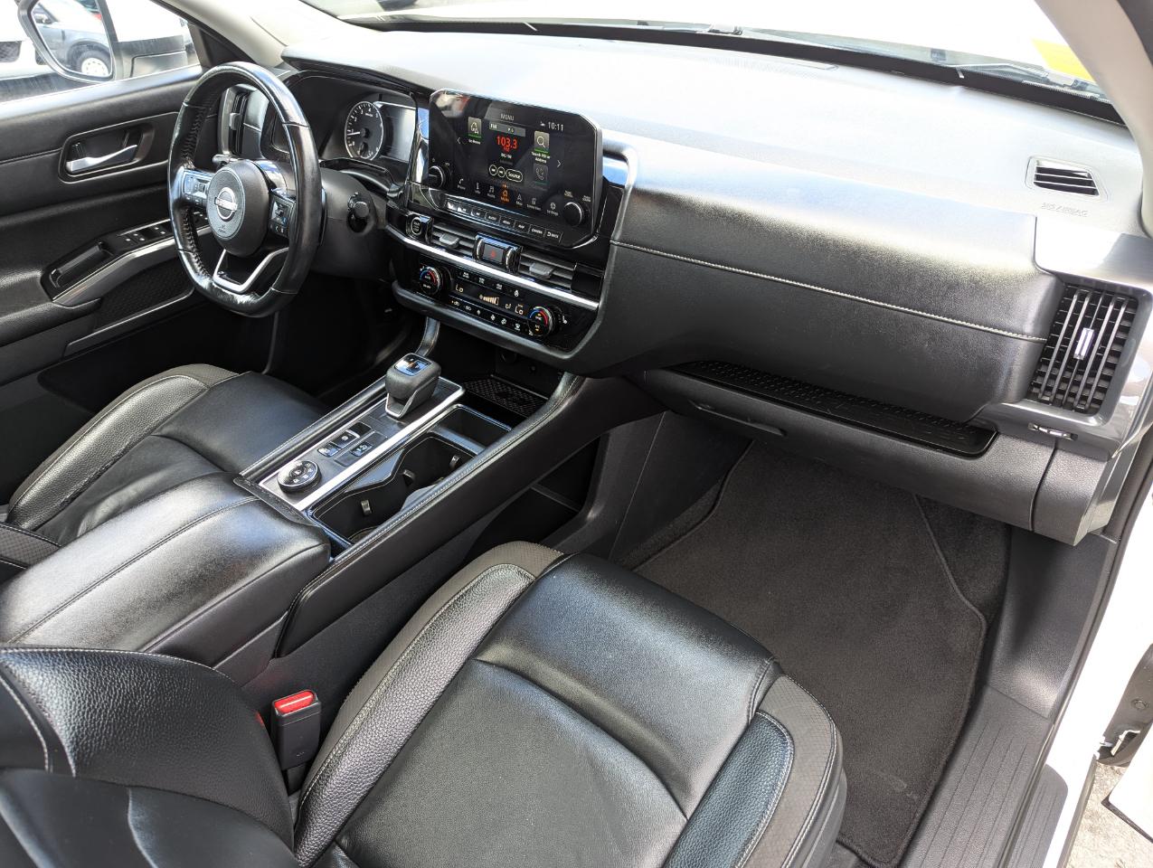 Nissan Pathfinder SL 4WD 2022