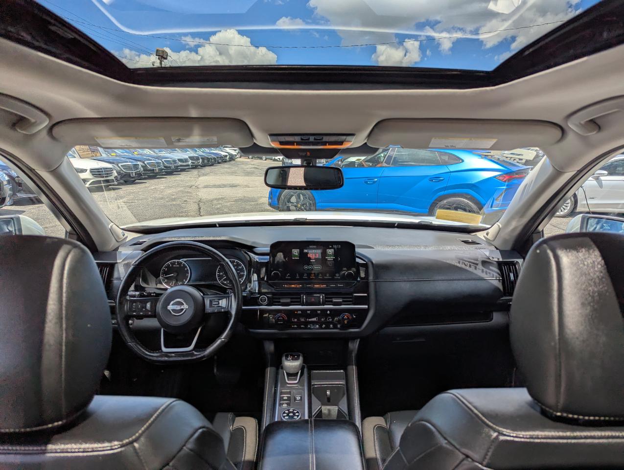 Nissan Pathfinder SL 4WD 2022