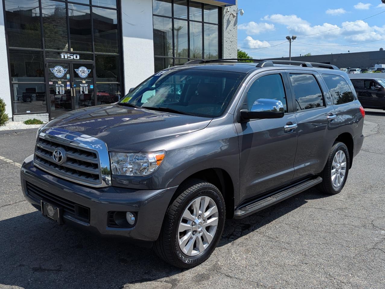 Toyota Sequoia Platinum 4WD (Natl) 2017
