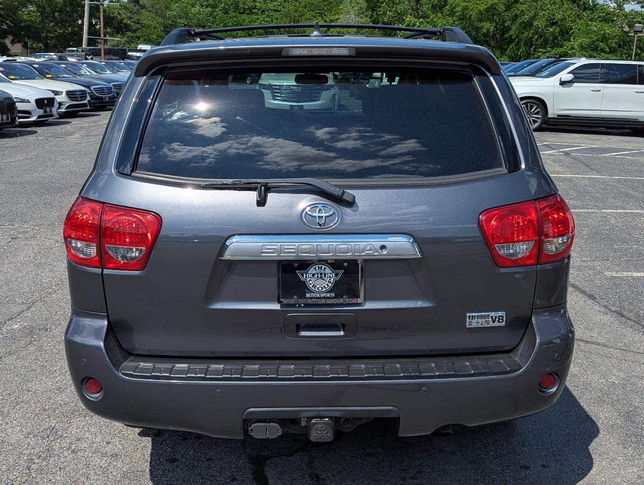 Toyota Sequoia Platinum 4WD (Natl) 2017