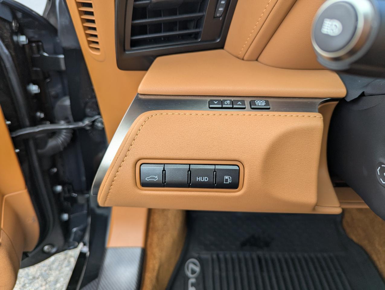 Lexus LC LC 500 Convertible 2021