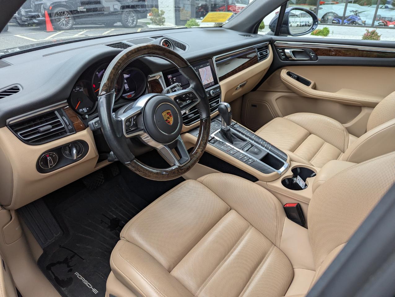 Porsche Macan AWD 2021