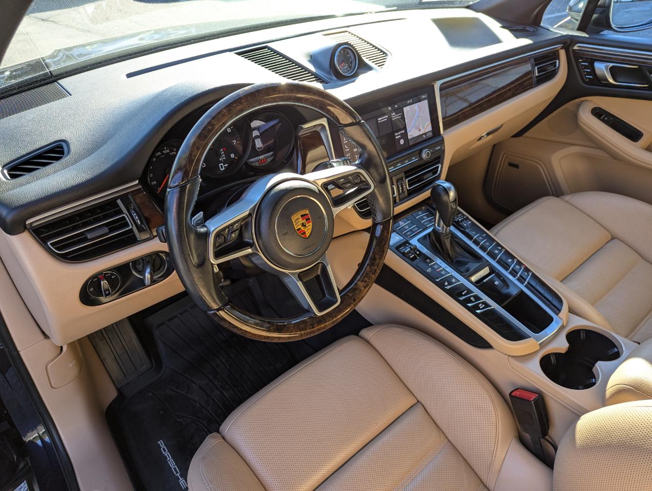 Porsche Macan AWD 2021