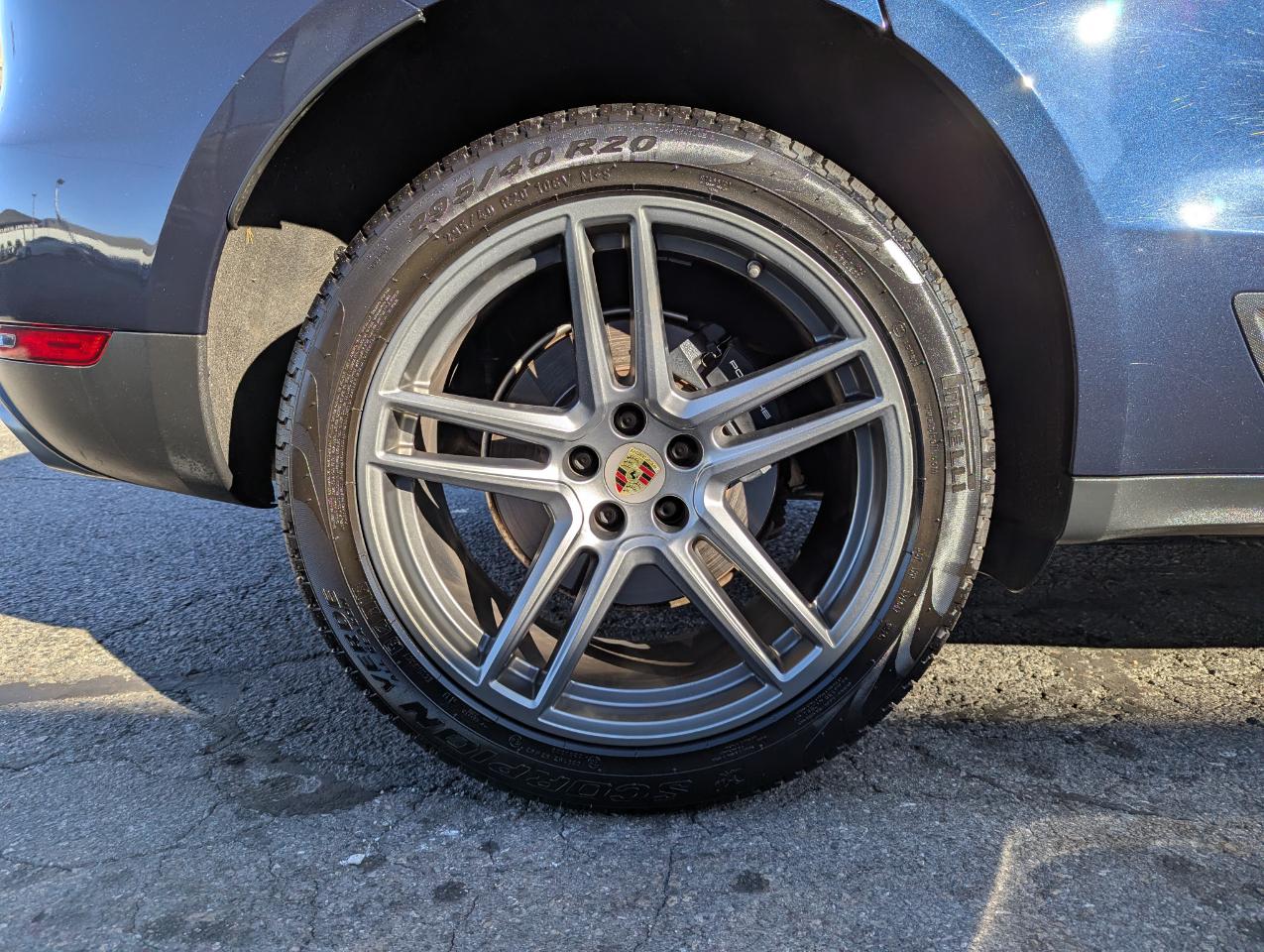 Porsche Macan AWD 2021