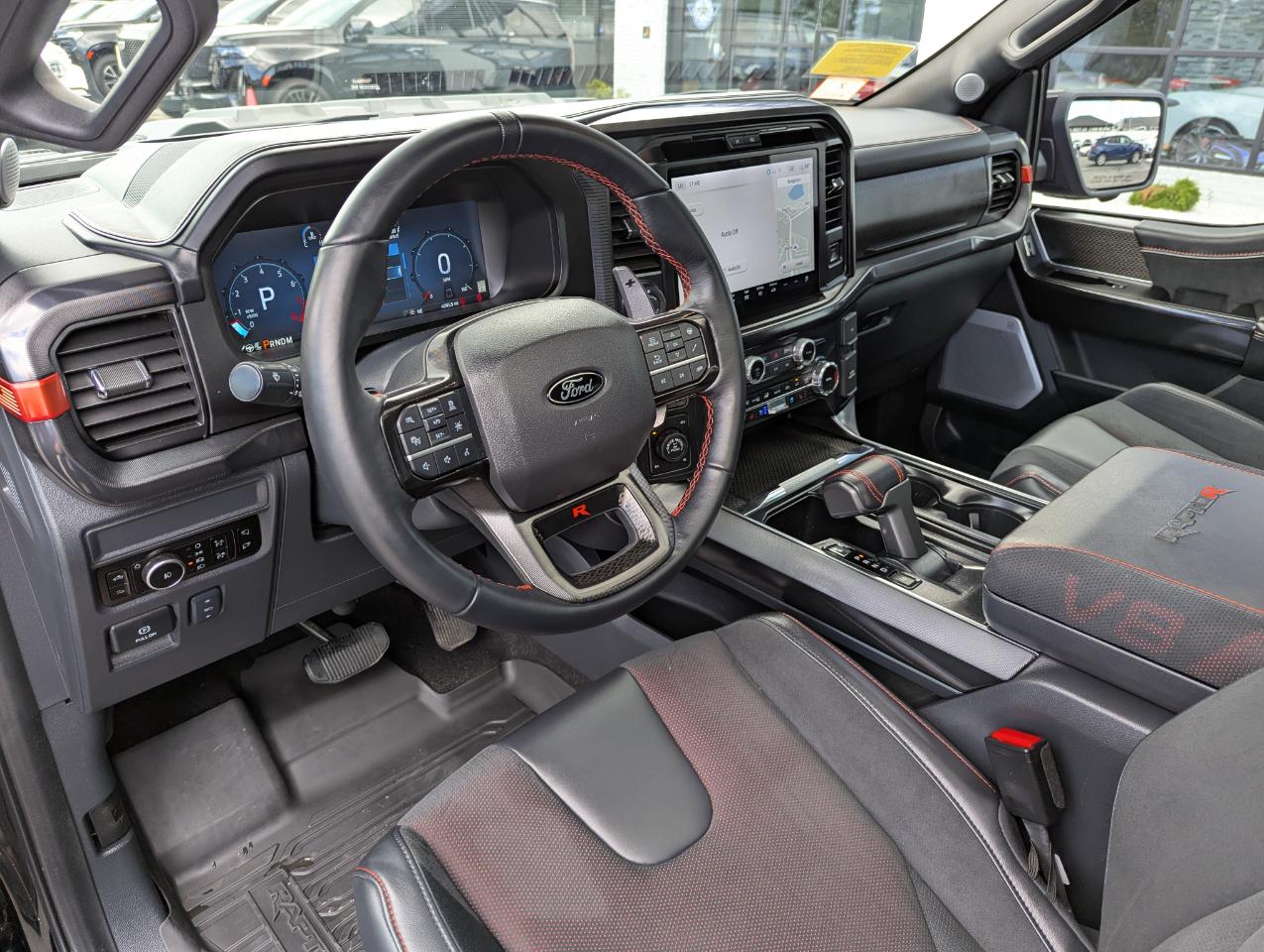 Ford F-150  2025