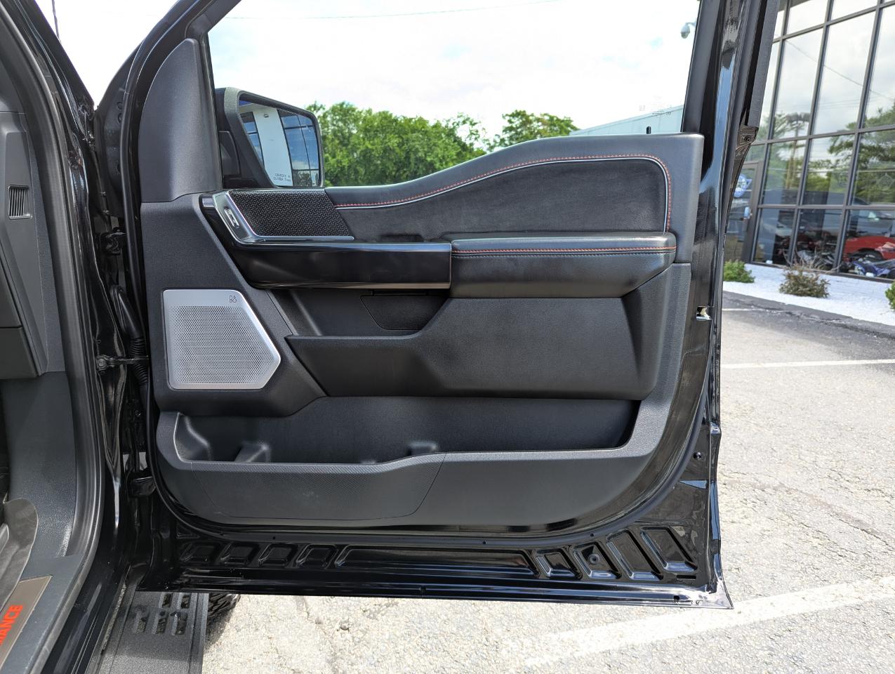 Ford F-150  2025