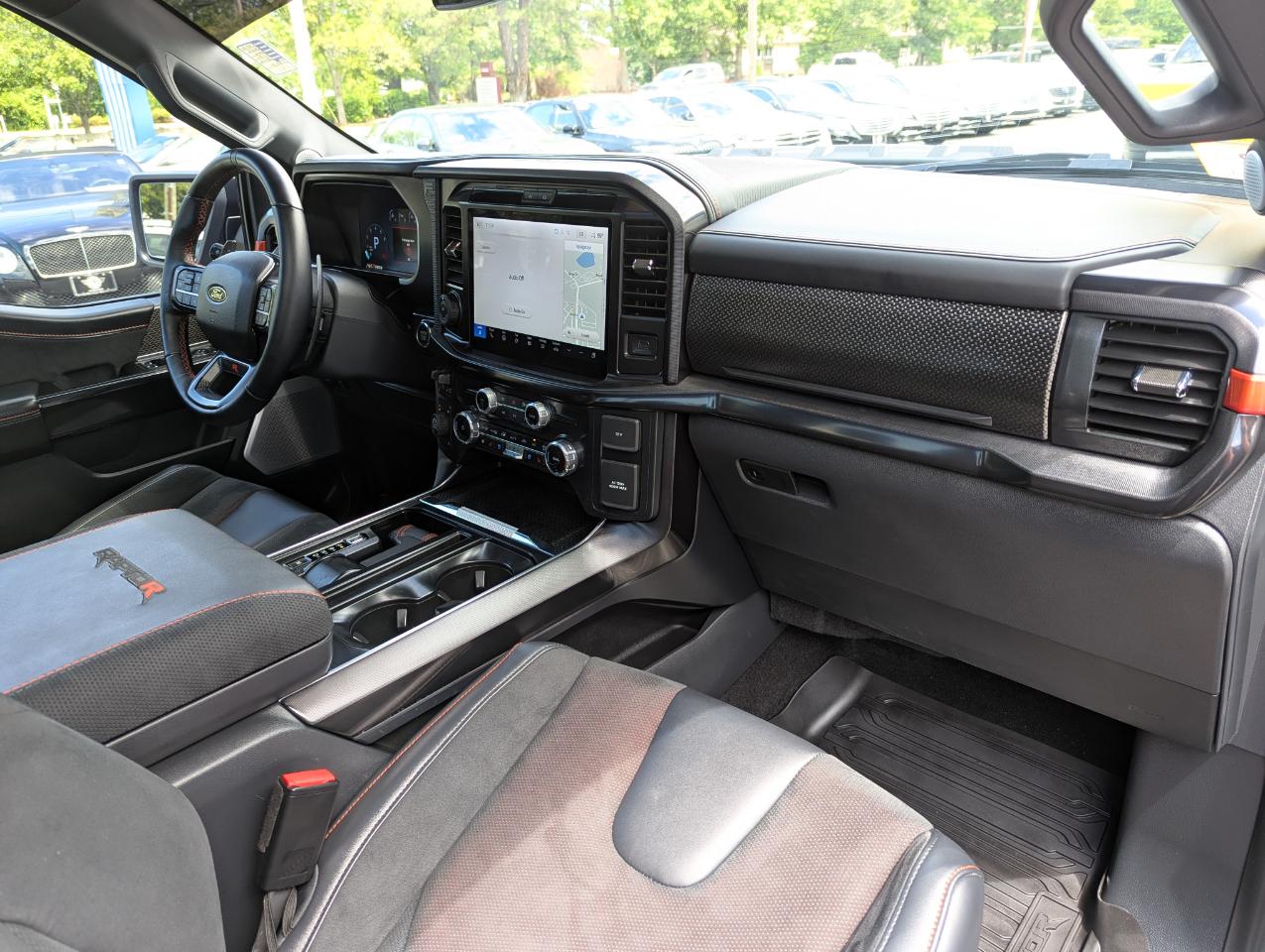 Ford F-150  2025