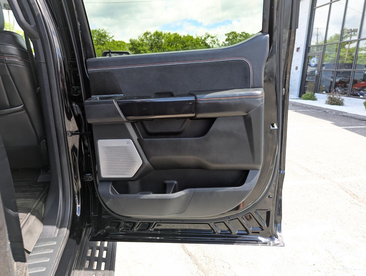 Ford F-150  2025