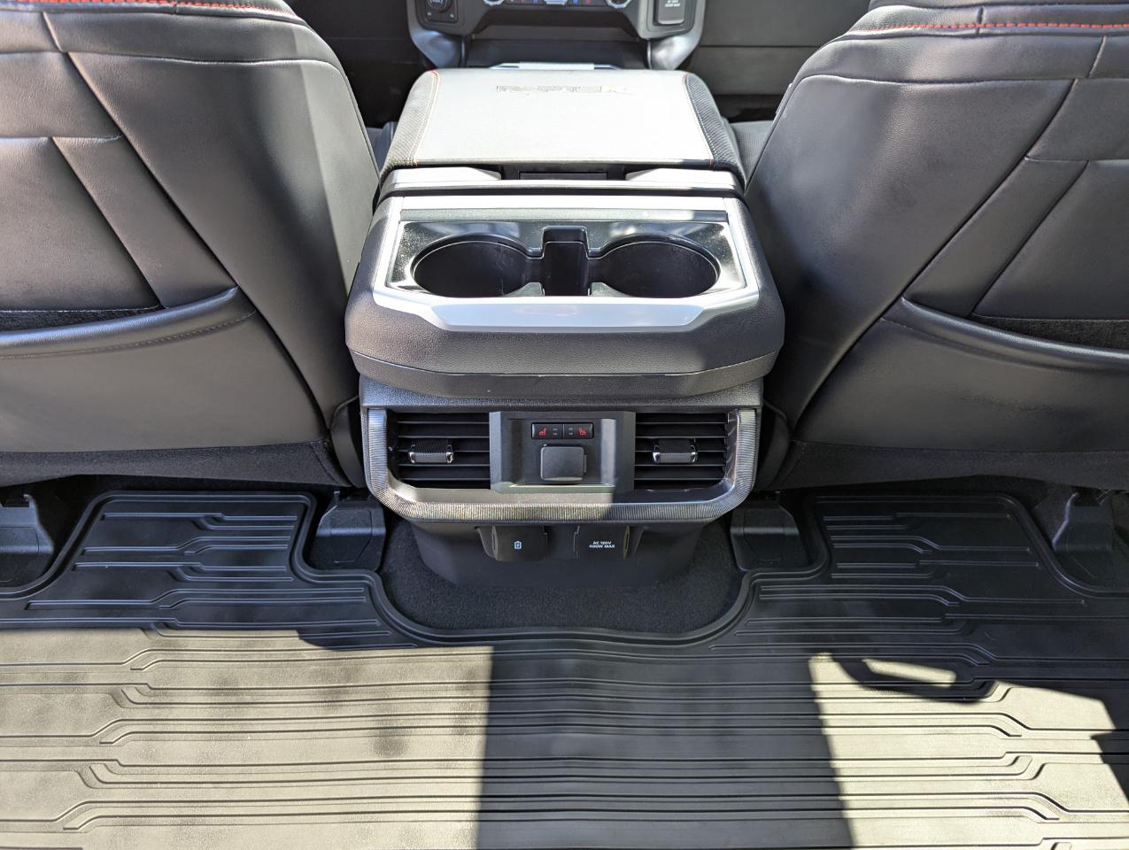 Ford F-150  2025