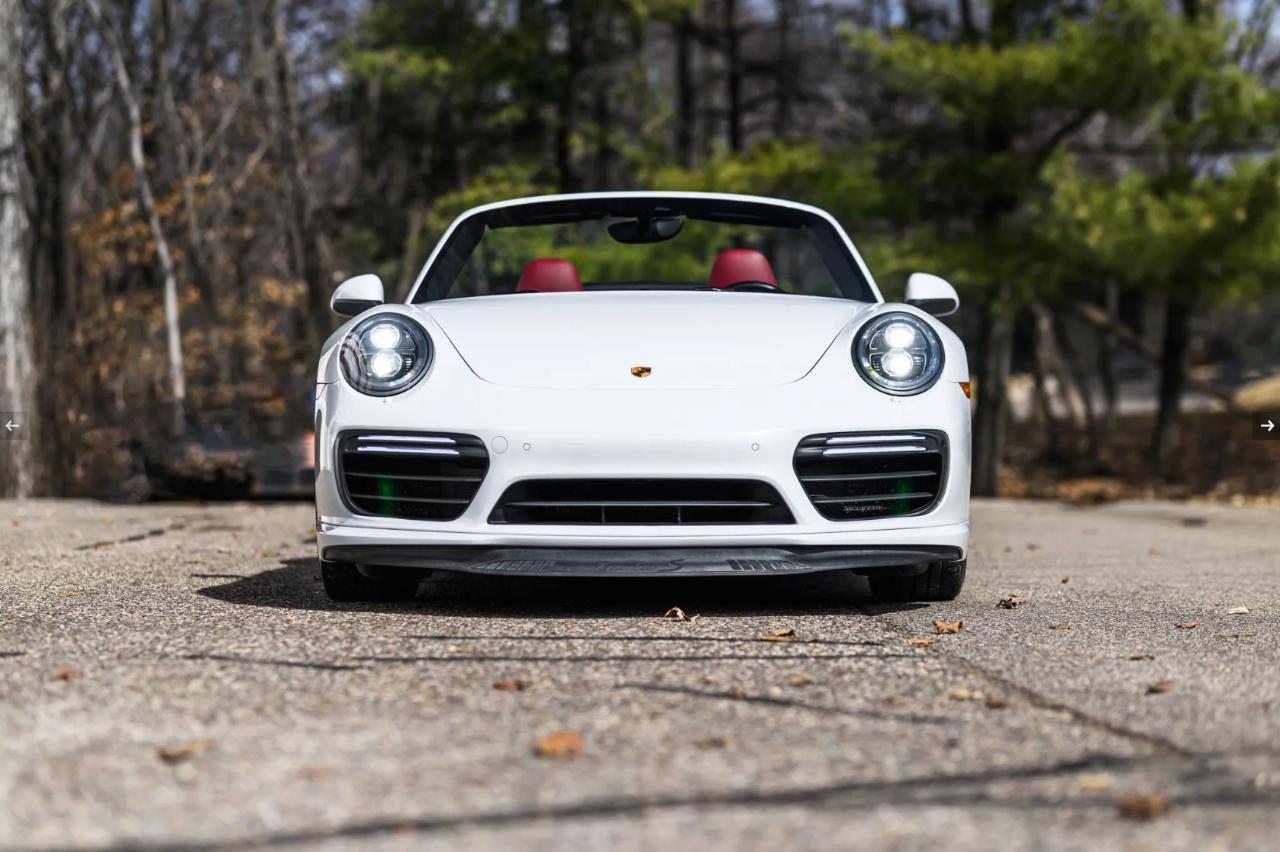 Porsche 911 Turbo S Cabriolet 2017