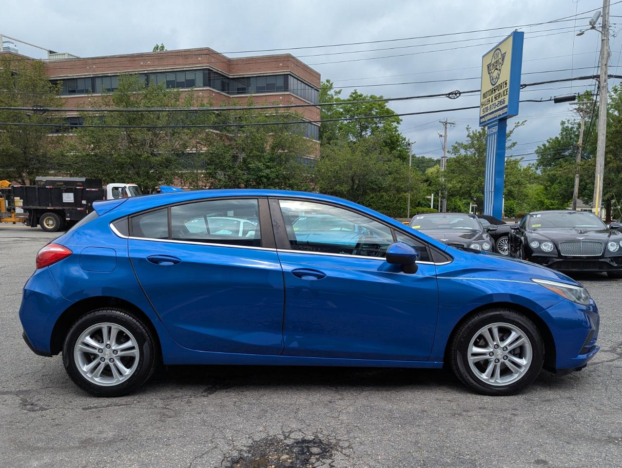 Chevrolet Cruze 4dr HB 1.4L LT w/1SD 2018