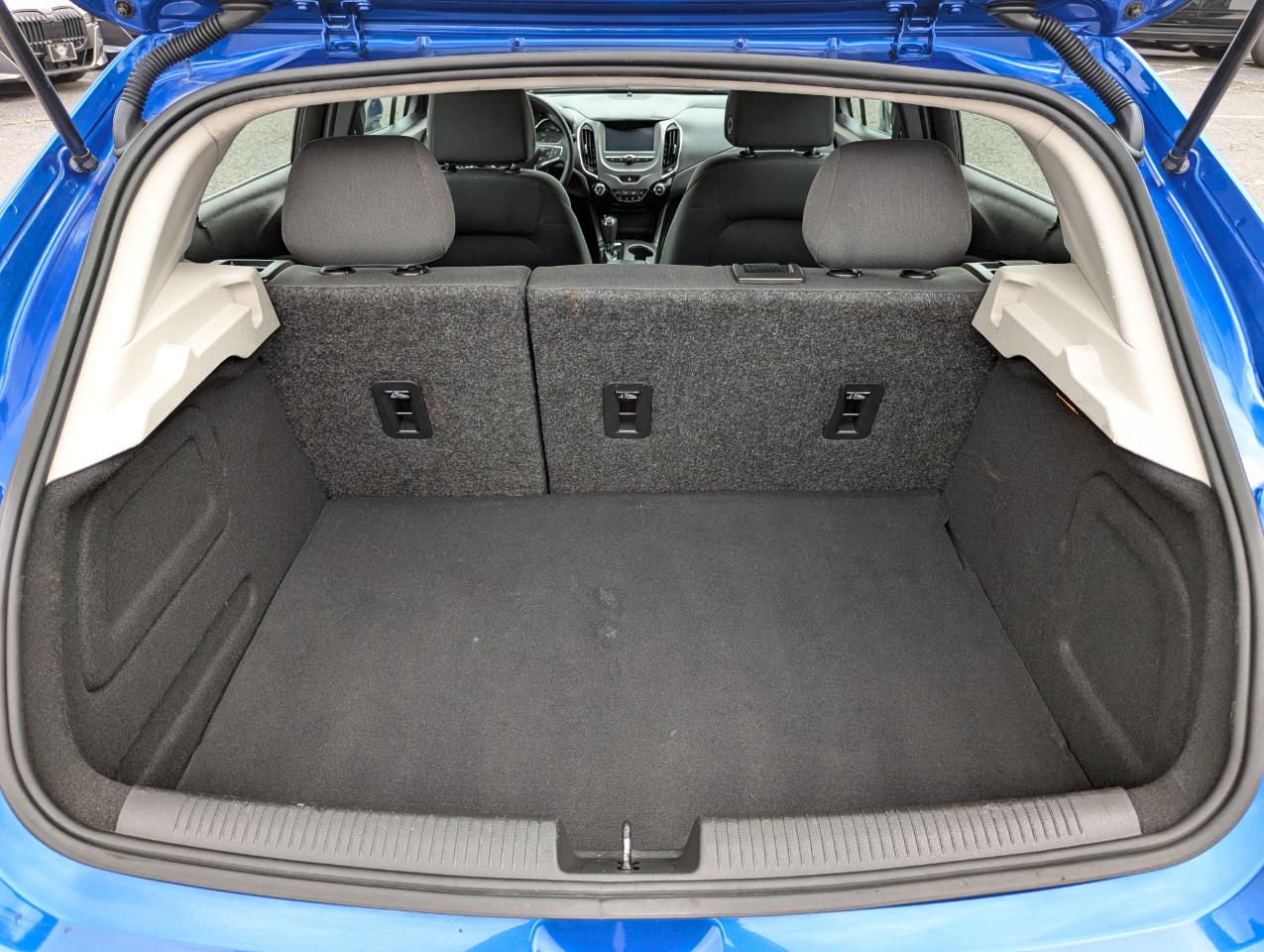 Chevrolet Cruze 4dr HB 1.4L LT w/1SD 2018