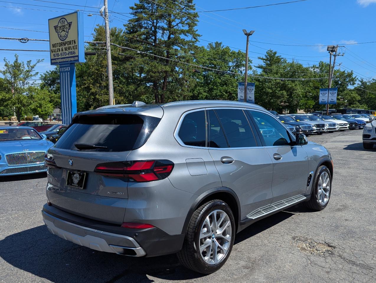 BMW X5 xDrive40i Sports Activity Vehicle 2024