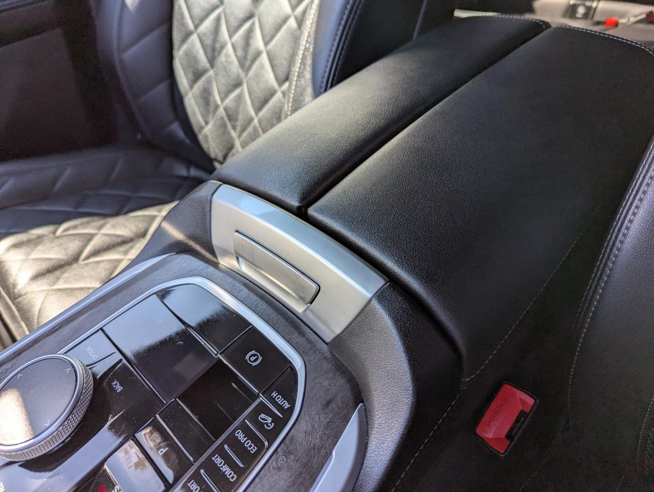 BMW X5 xDrive40i Sports Activity Vehicle 2024