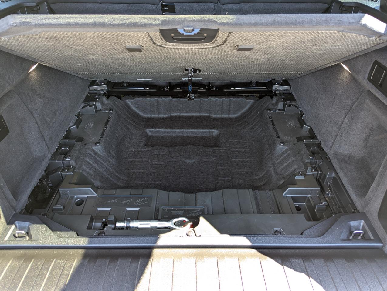 BMW X5 xDrive40i Sports Activity Vehicle 2024