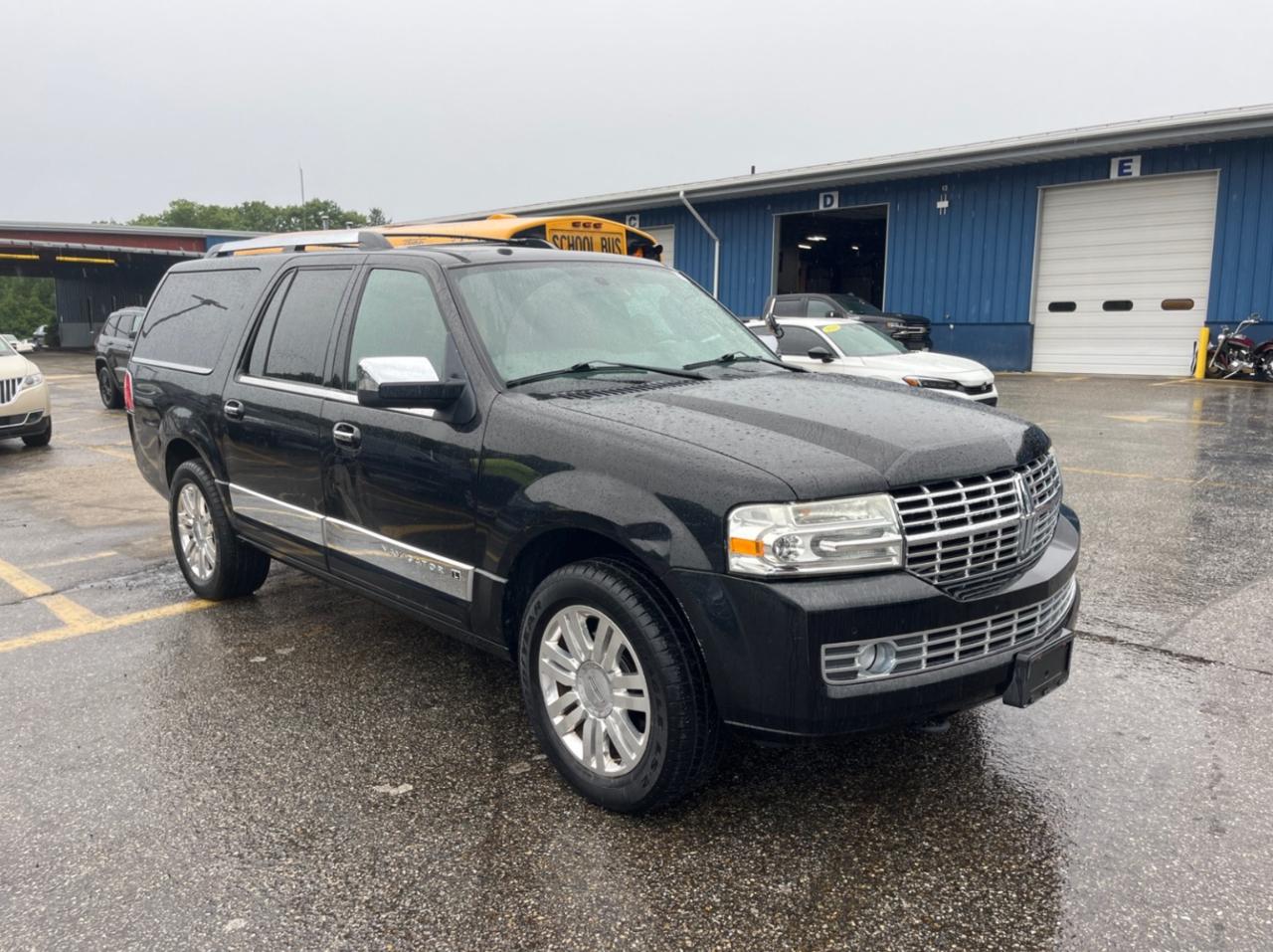 Lincoln Navigator L 4WD 4dr 2013