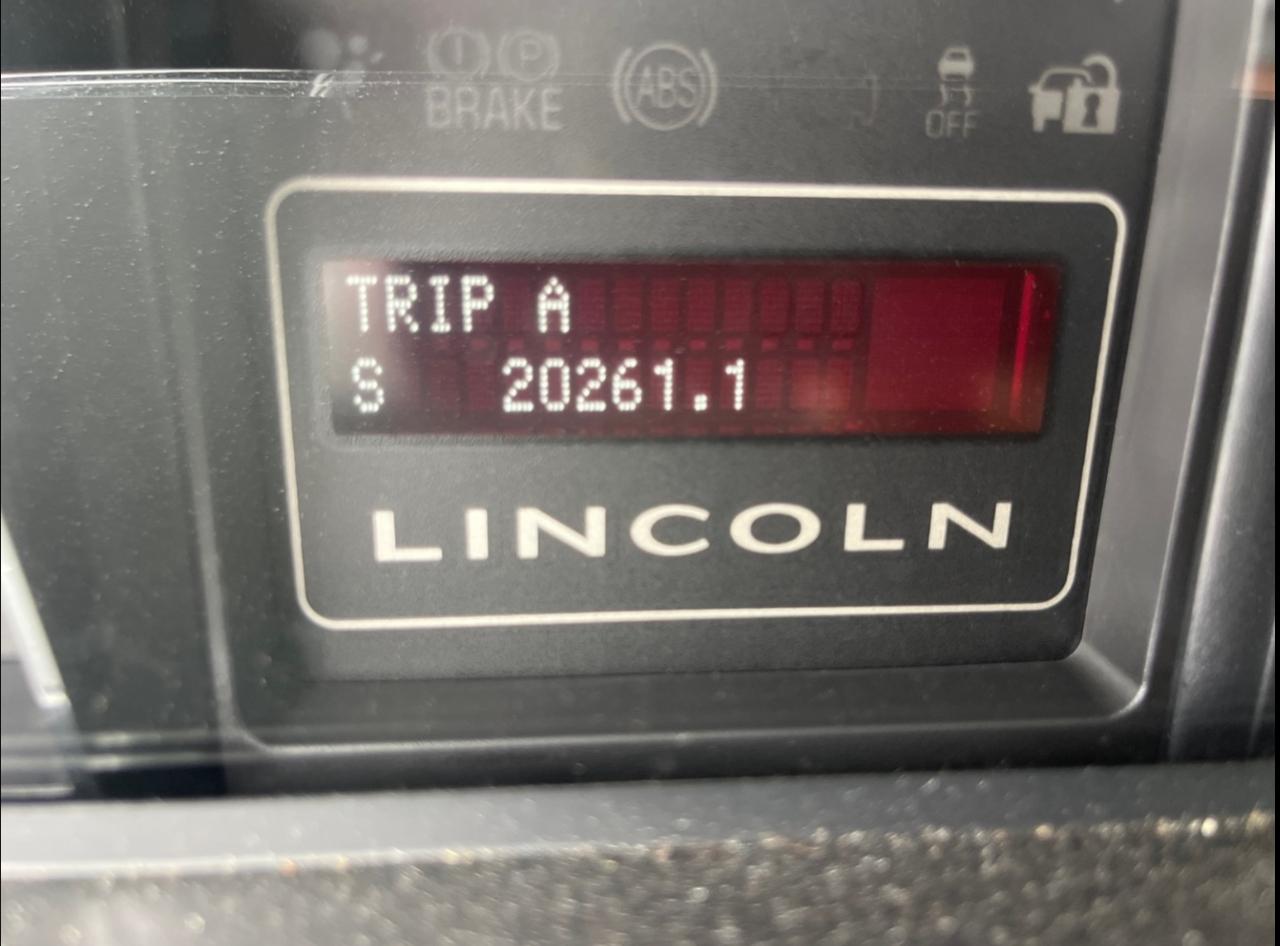 Lincoln Navigator L 4WD 4dr 2013